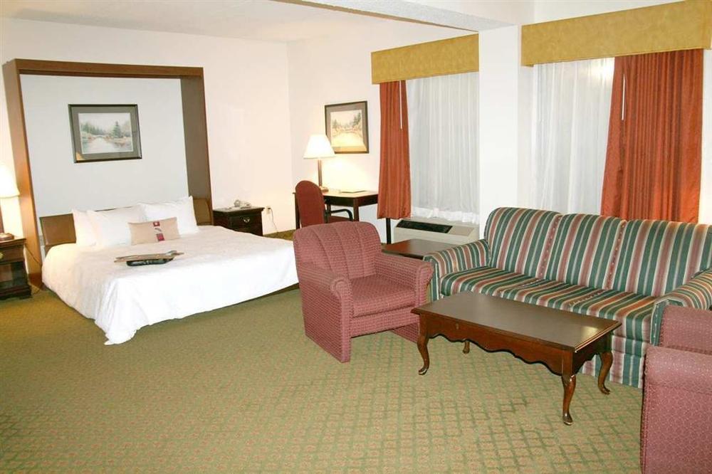 Comfort Inn Darien - North Brunswick Room photo